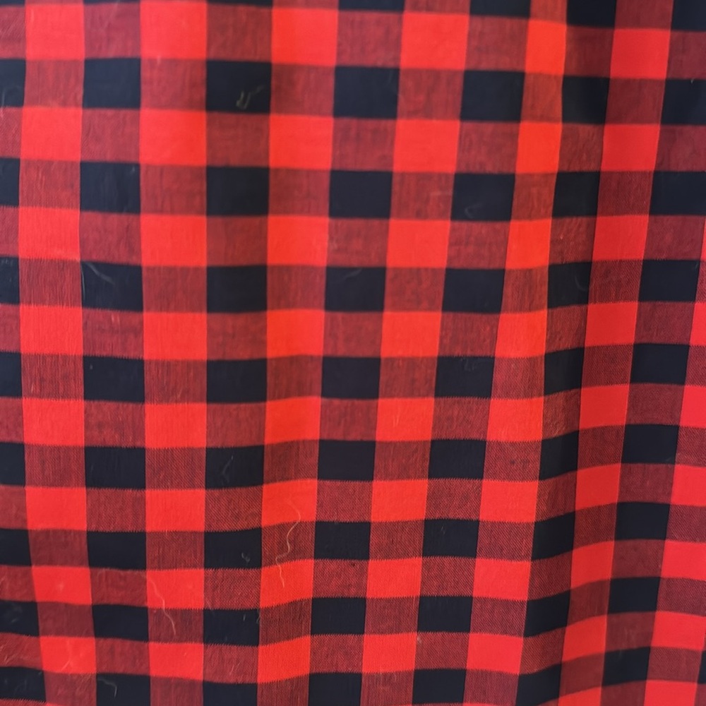 Ladies red/ navy buffalo check blouse - Picture 2 of 4